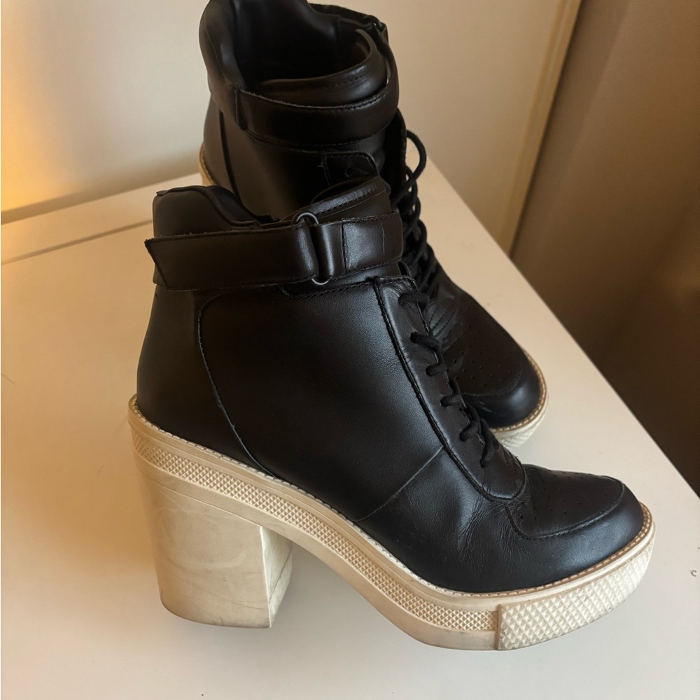 Aldo Black White Leather Platform wedge Heel Ankle Boots Lace Up 6.5 or 7